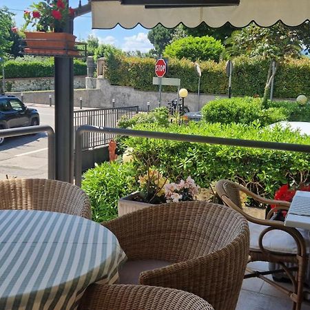 Hotel Marina Torri Del Benaco Eksteriør billede